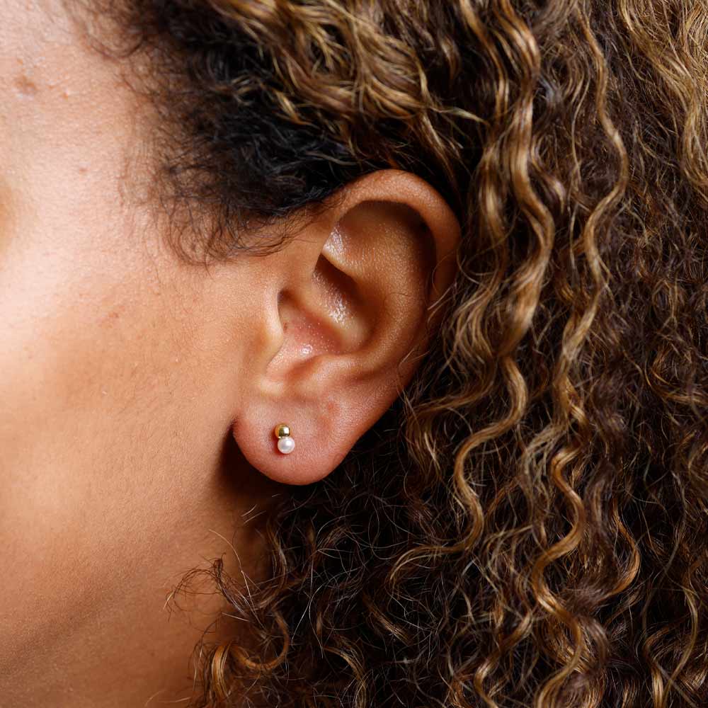 Duo Pearl Ohrstecker - vergoldet (set of 2) - Image 3