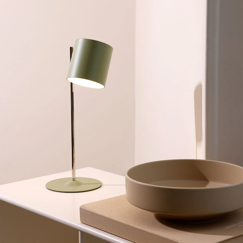 FLYT. Tragbare Tischlampe — Nile Green - Image 3